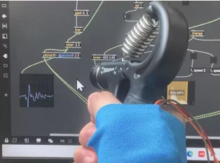 握紧时的握持动作